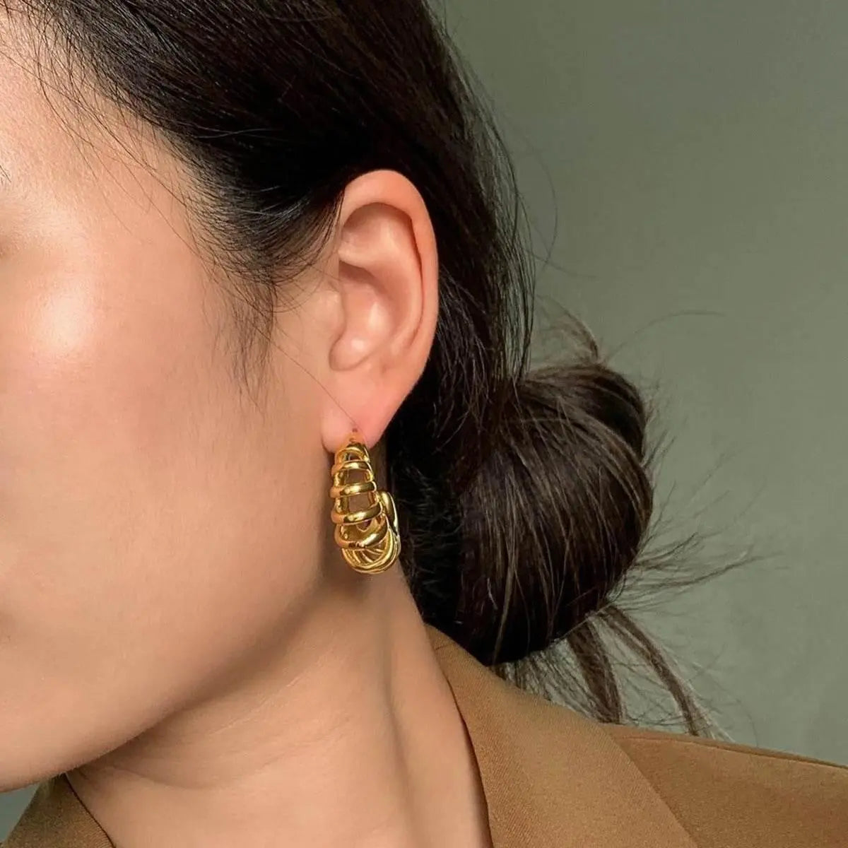 Hollow Bracelet / Earrings Set - Sold Separately - Salt Lily