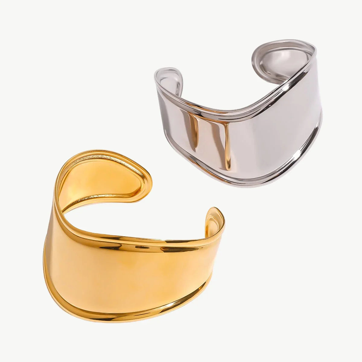 Sculpted Bold Cuff - Salt Lily