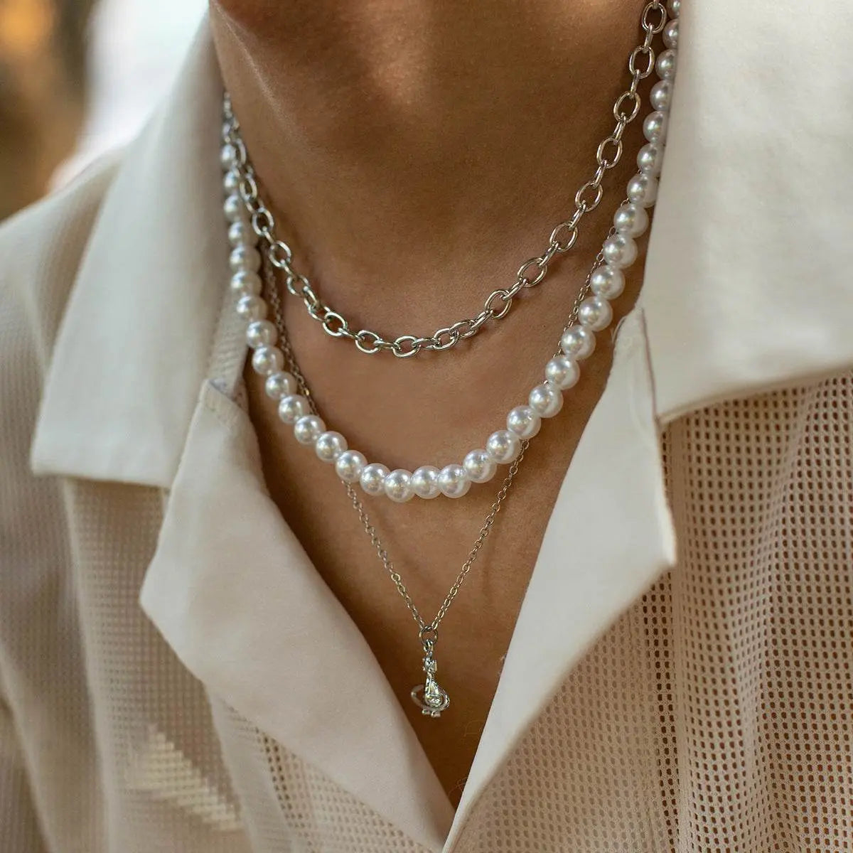 3 Layer Planet & Pearls - Salt Lily