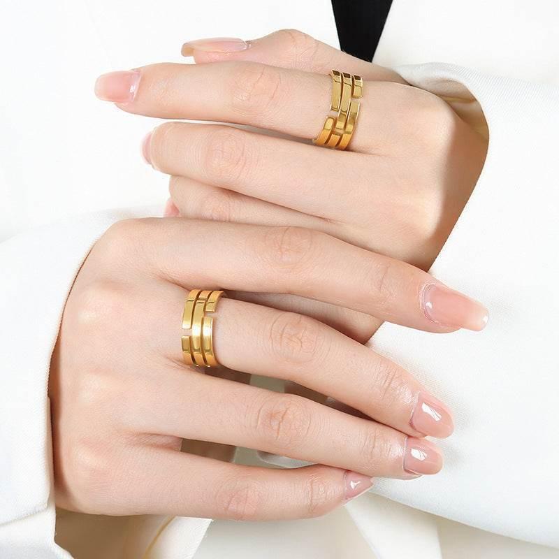 The Aeris Ring - Salt Lily