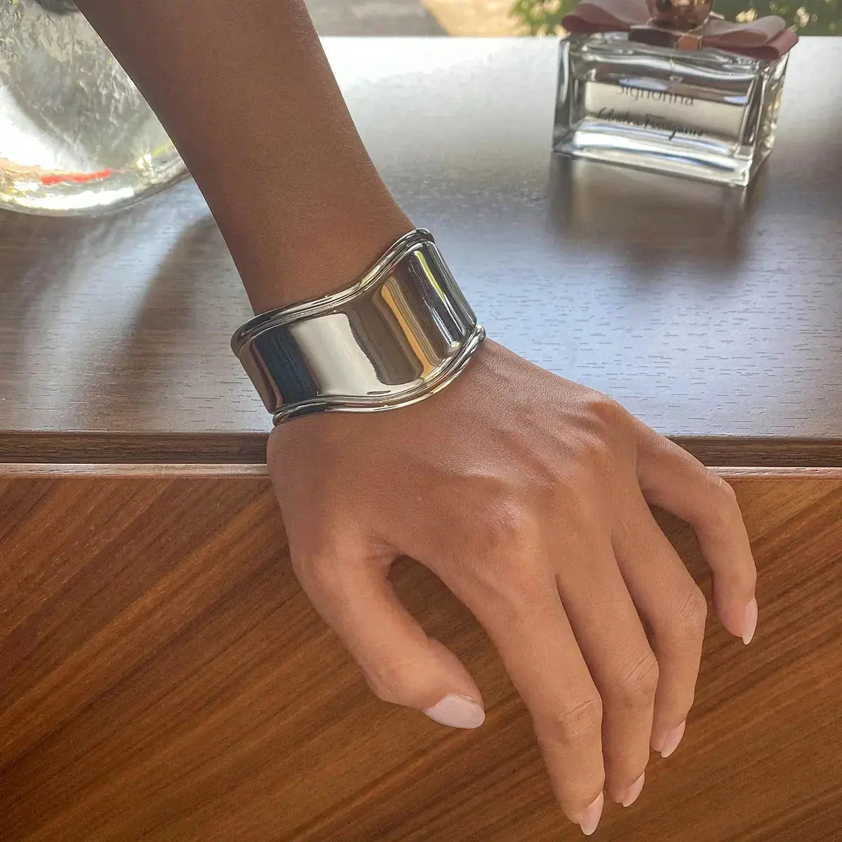 Sculpted Bold Cuff - Salt Lily