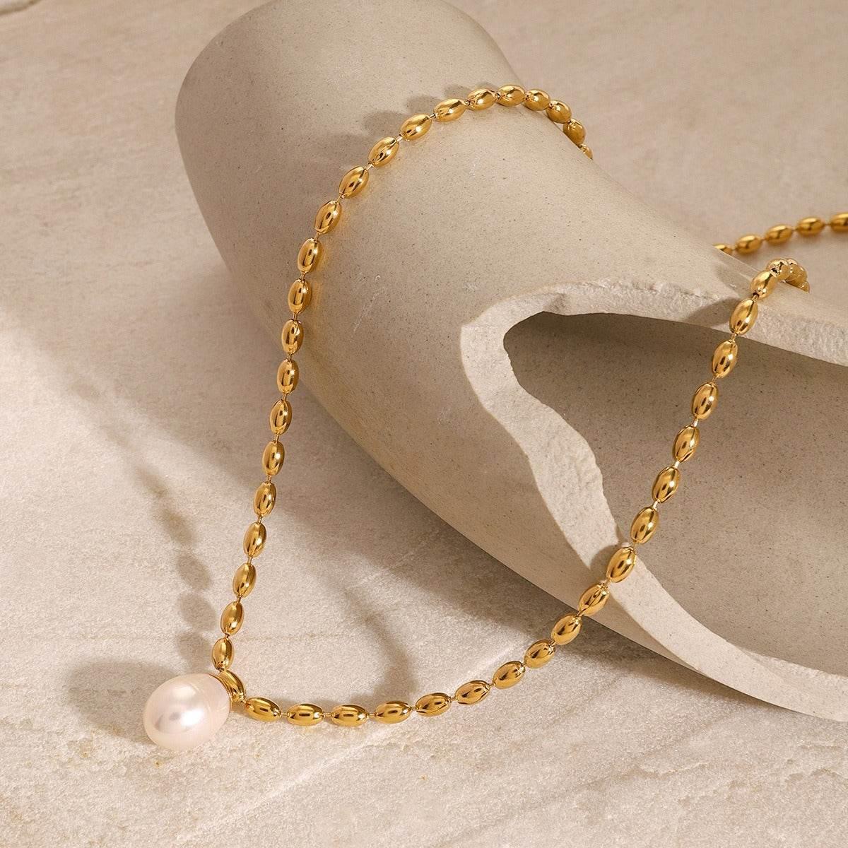 Minimalist Pearl & Gold Necklace - Salt Lily