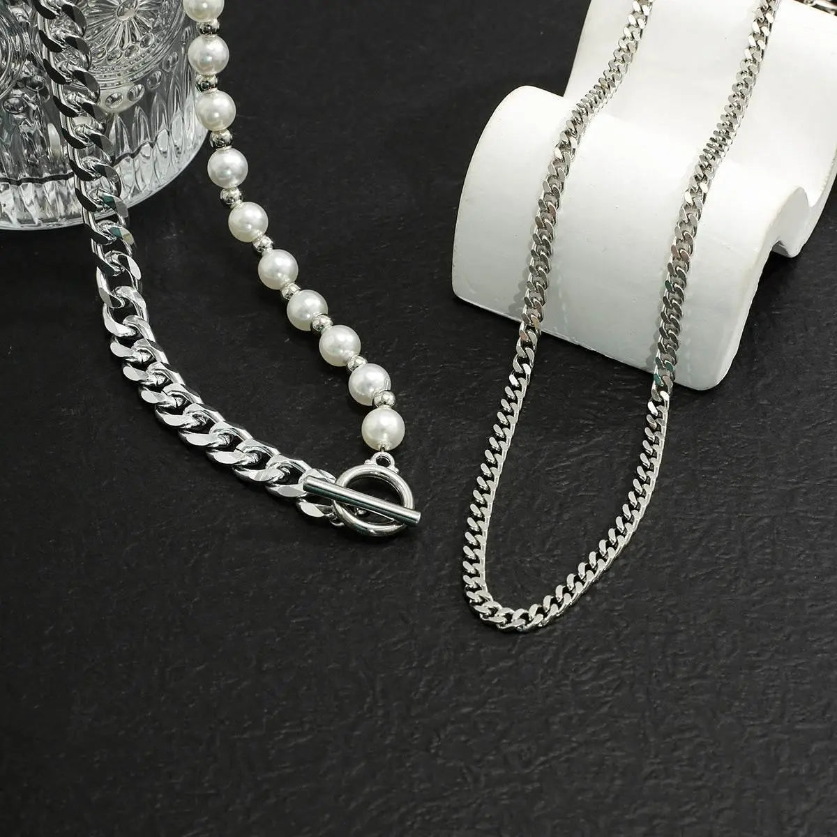 Punk Pearls Necklace - Salt Lily