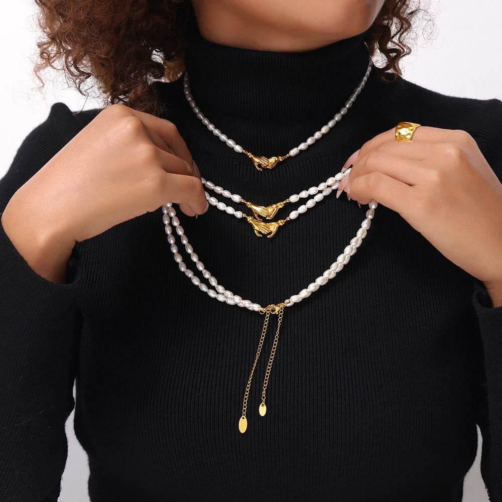 Holding Hands Pearl Necklace - Salt Lily