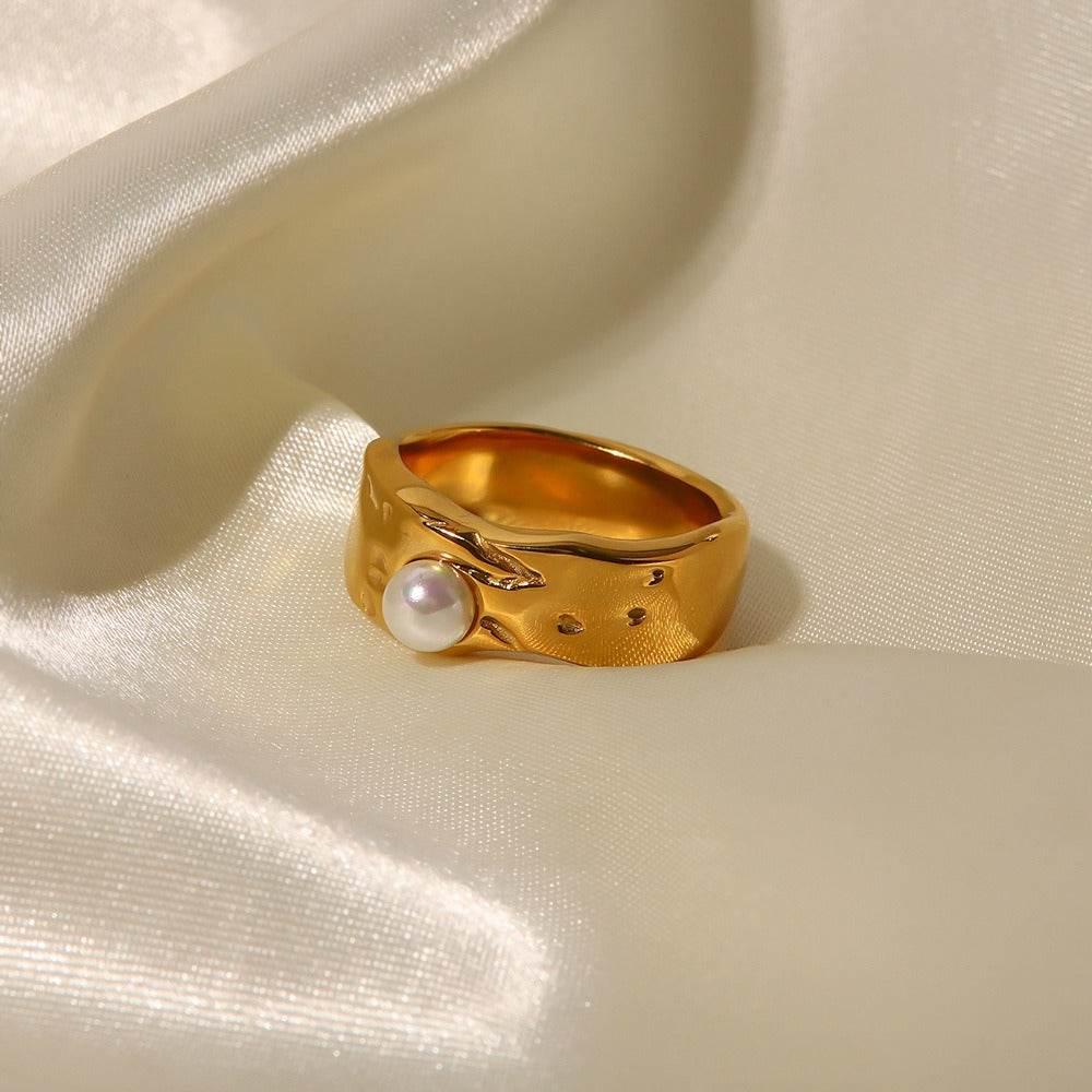 The Lava Pearl Ring - Salt Lily