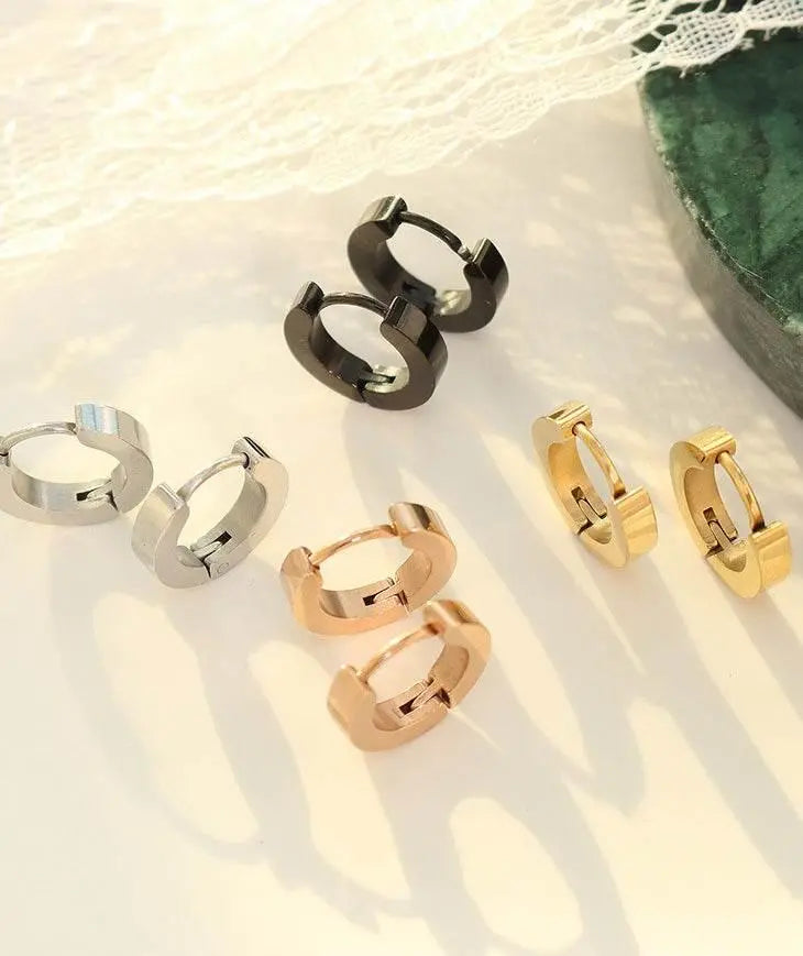 Huggie Earrings - Salt Lily