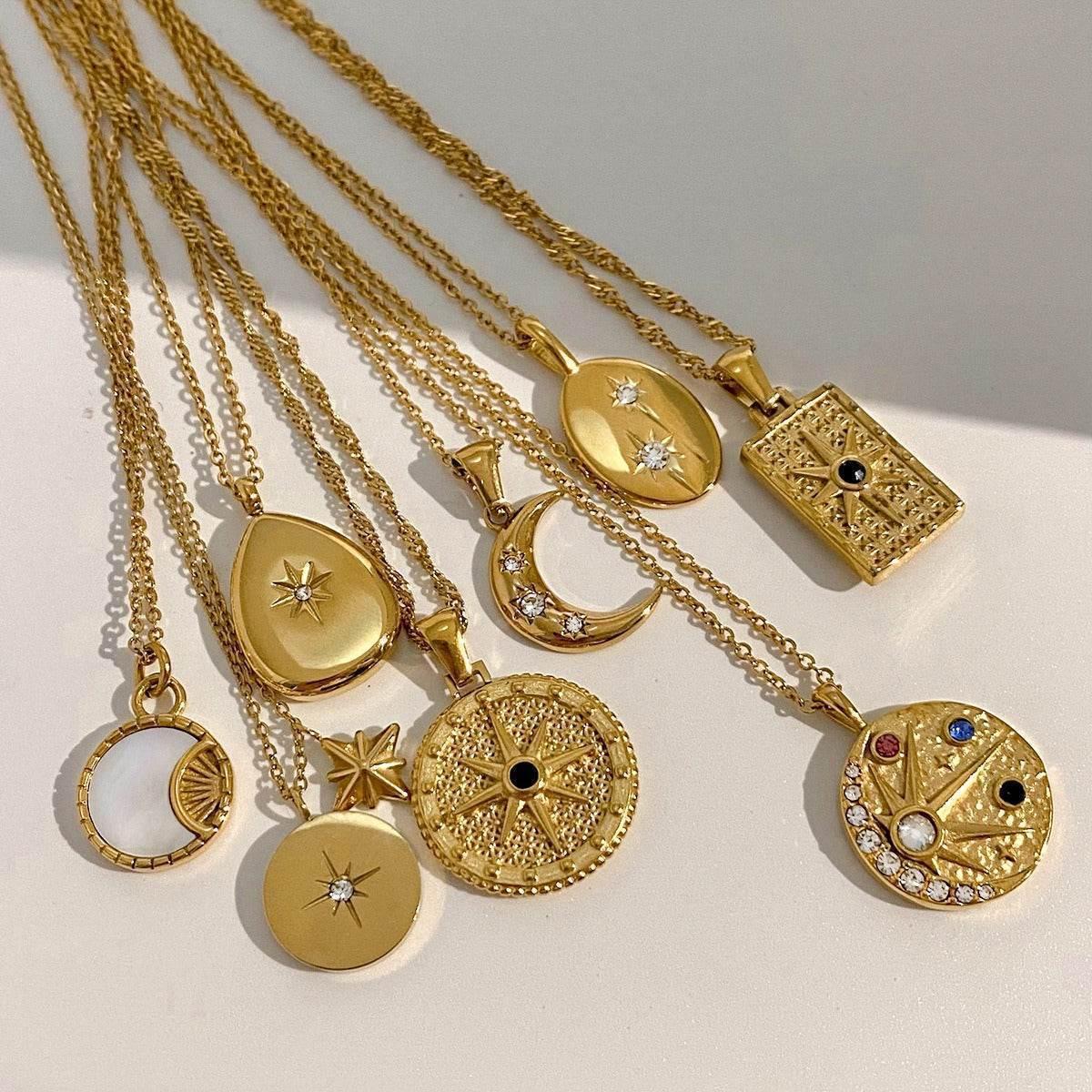 The Crescent Moon Necklace - Salt Lily