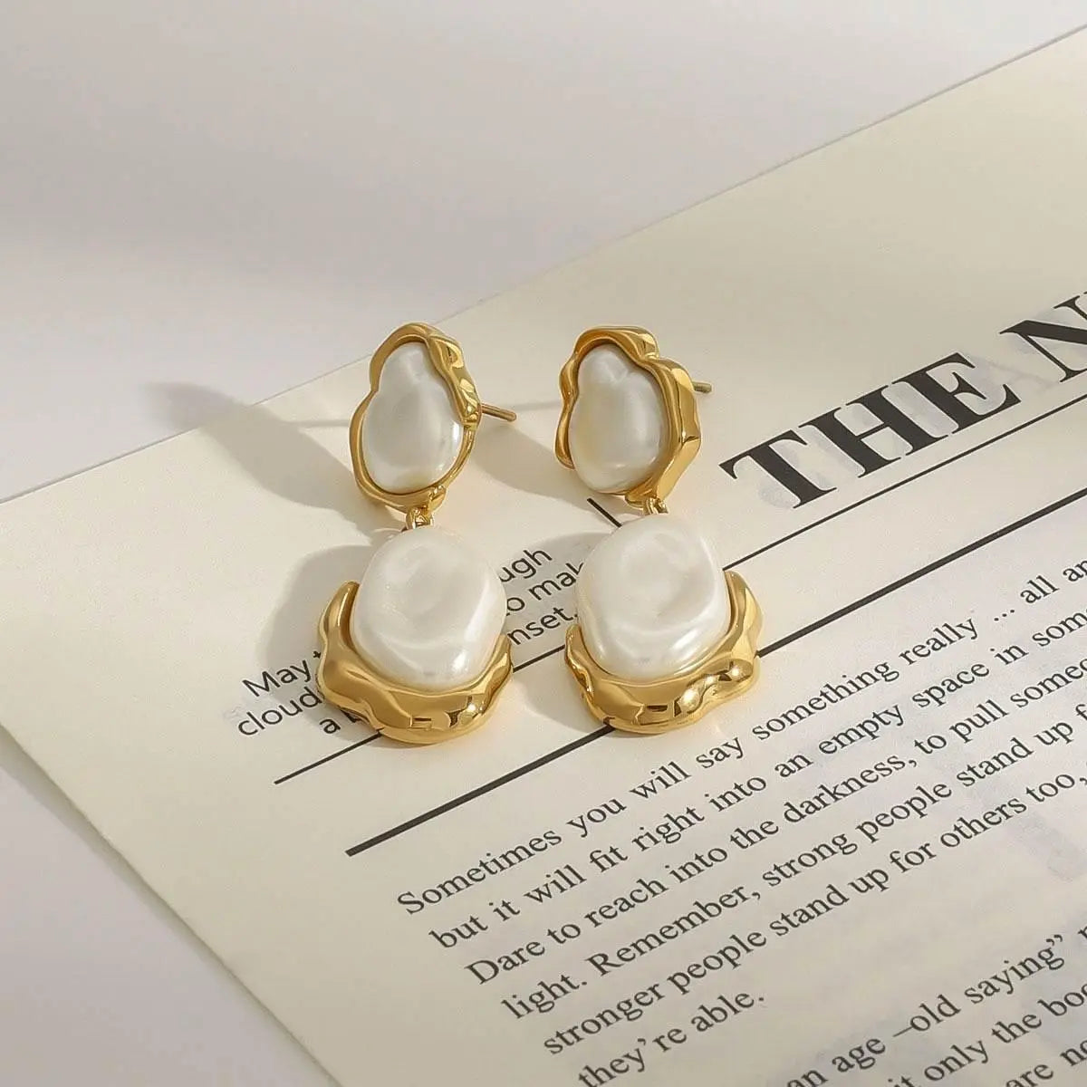 Joanna Pearl Drop Earrings - Salt Lily