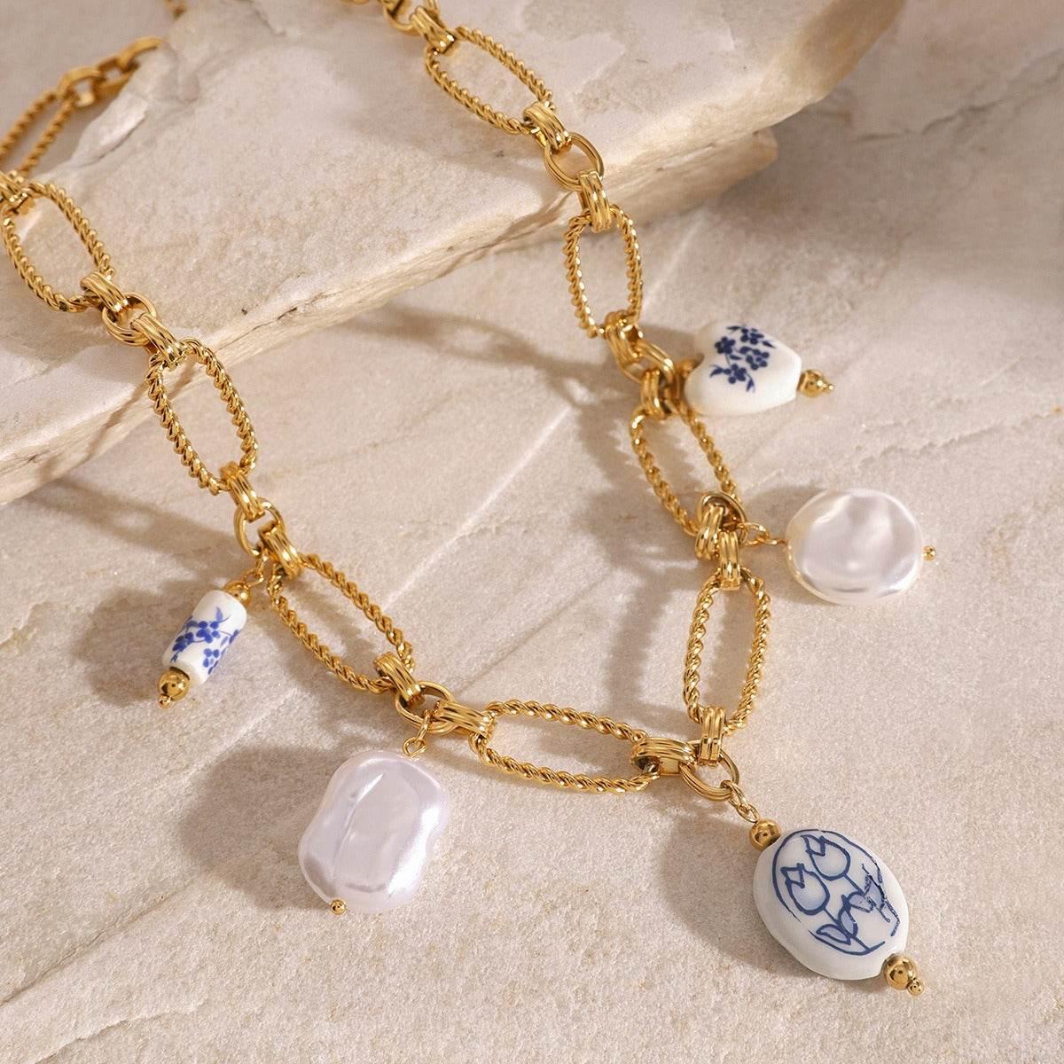 The Lisbon Necklace - Salt Lily