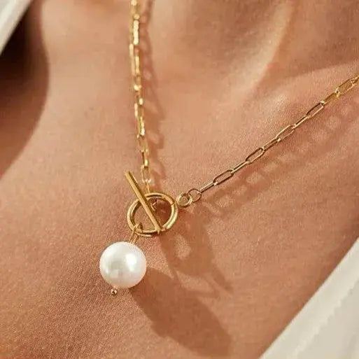 OT Buckle Pearl Necklace - Salt Lily