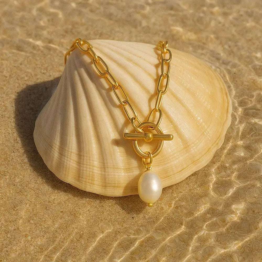 OT Buckle Pearl Necklace - Salt Lily