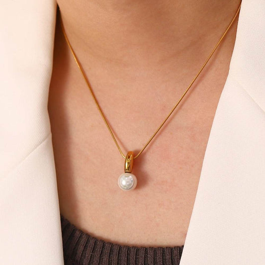Pearl Drop Pendant Necklace - Salt Lily