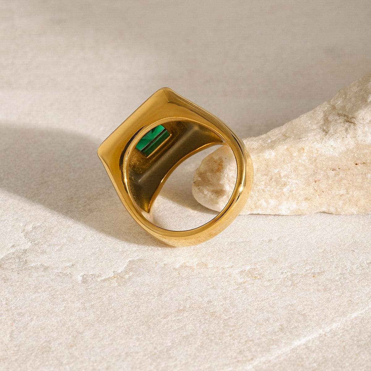 The Nova Ring – Square Gemstone in Gold - Salt Lily