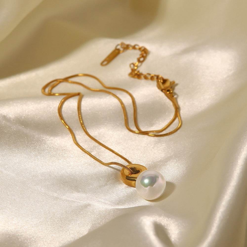Pearl Drop Pendant Necklace - Salt Lily