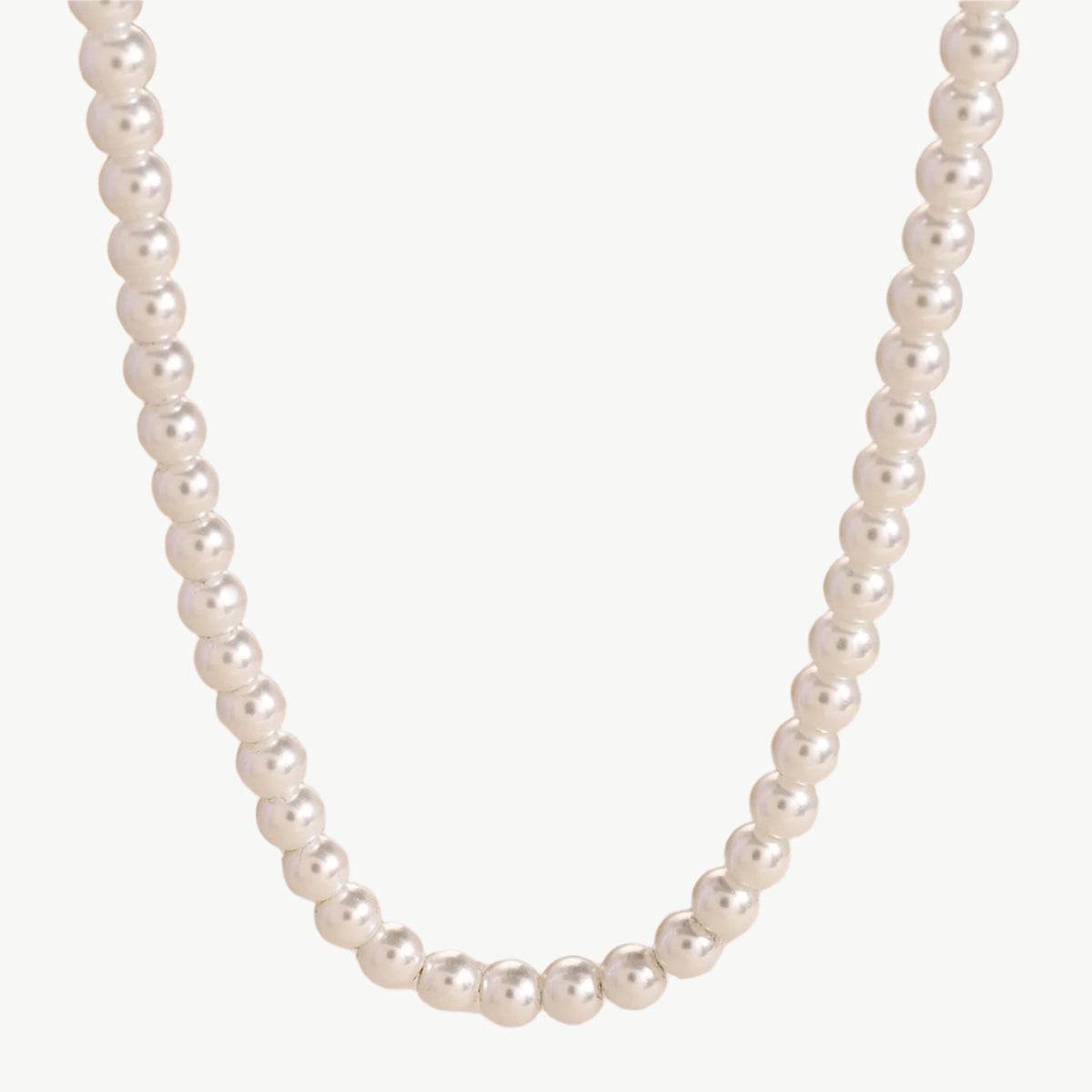 The Classic Pearl Strand Necklace - Salt Lily