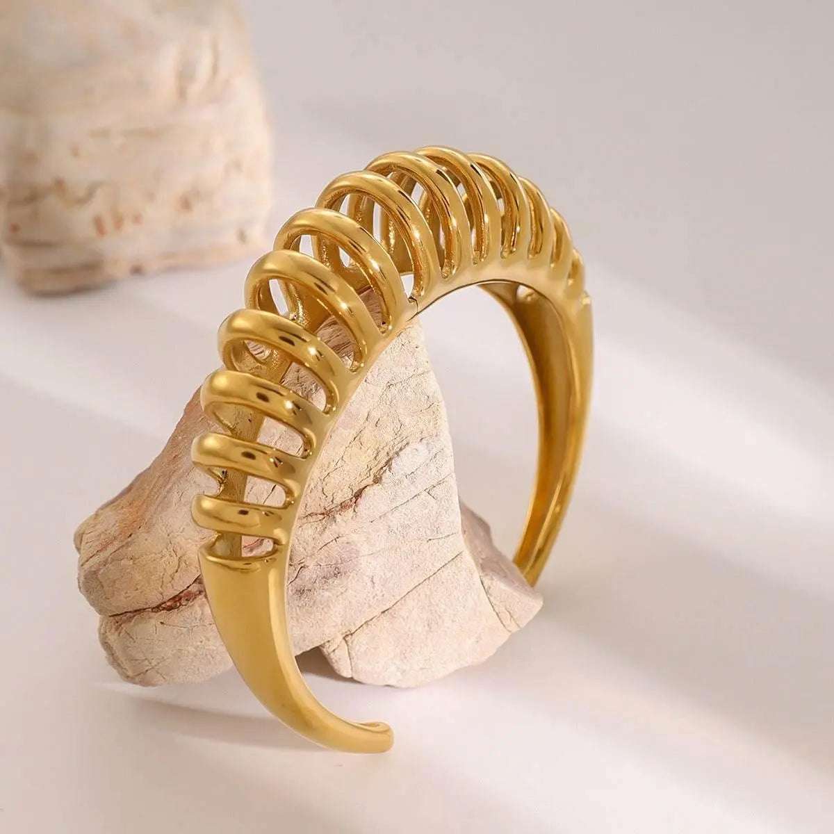 Hollow Bracelet / Earrings Set - Sold Separately - Salt Lily