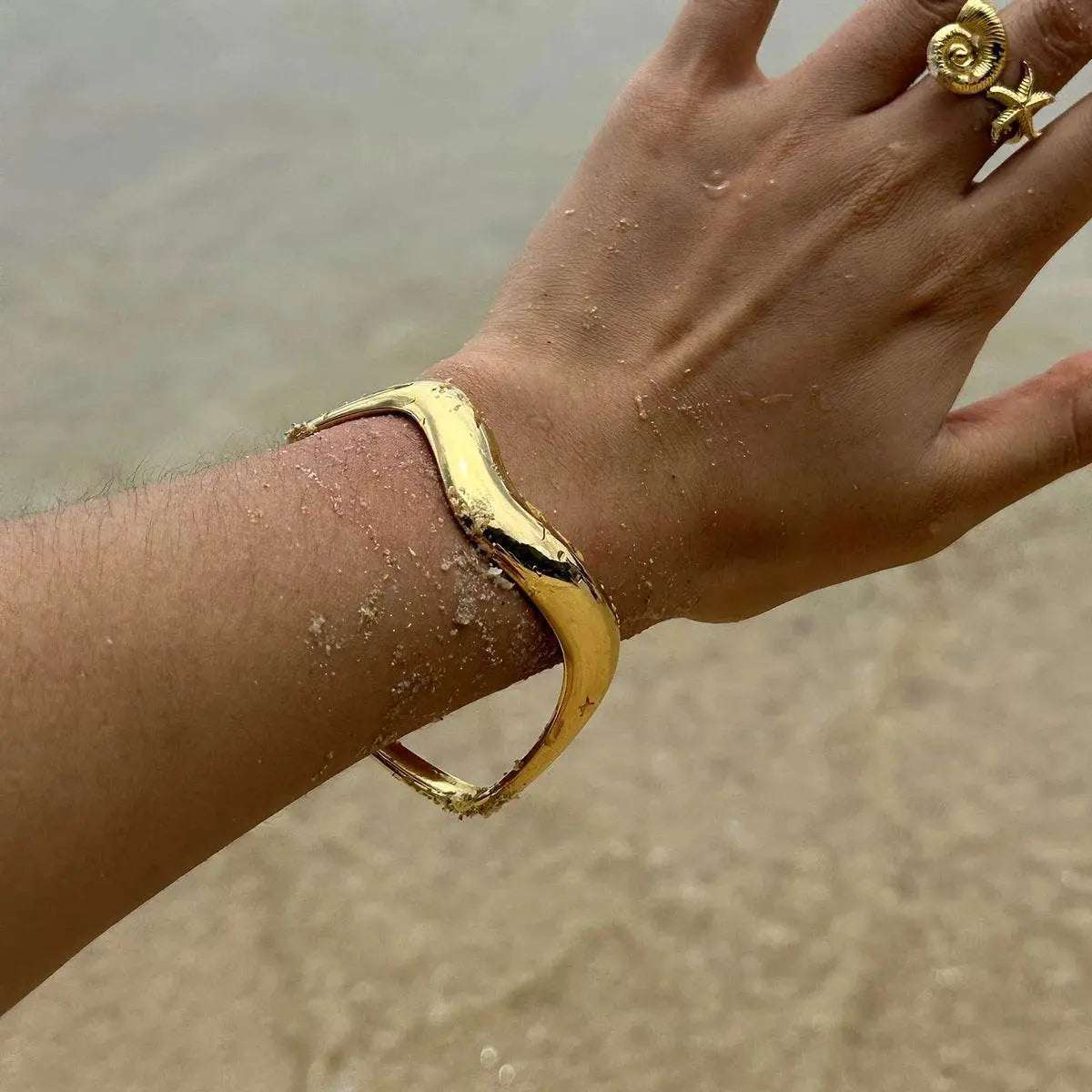 Waverly Bracelet - Salt Lily